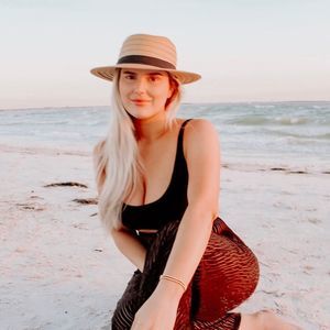 Meet your Posher, Harley